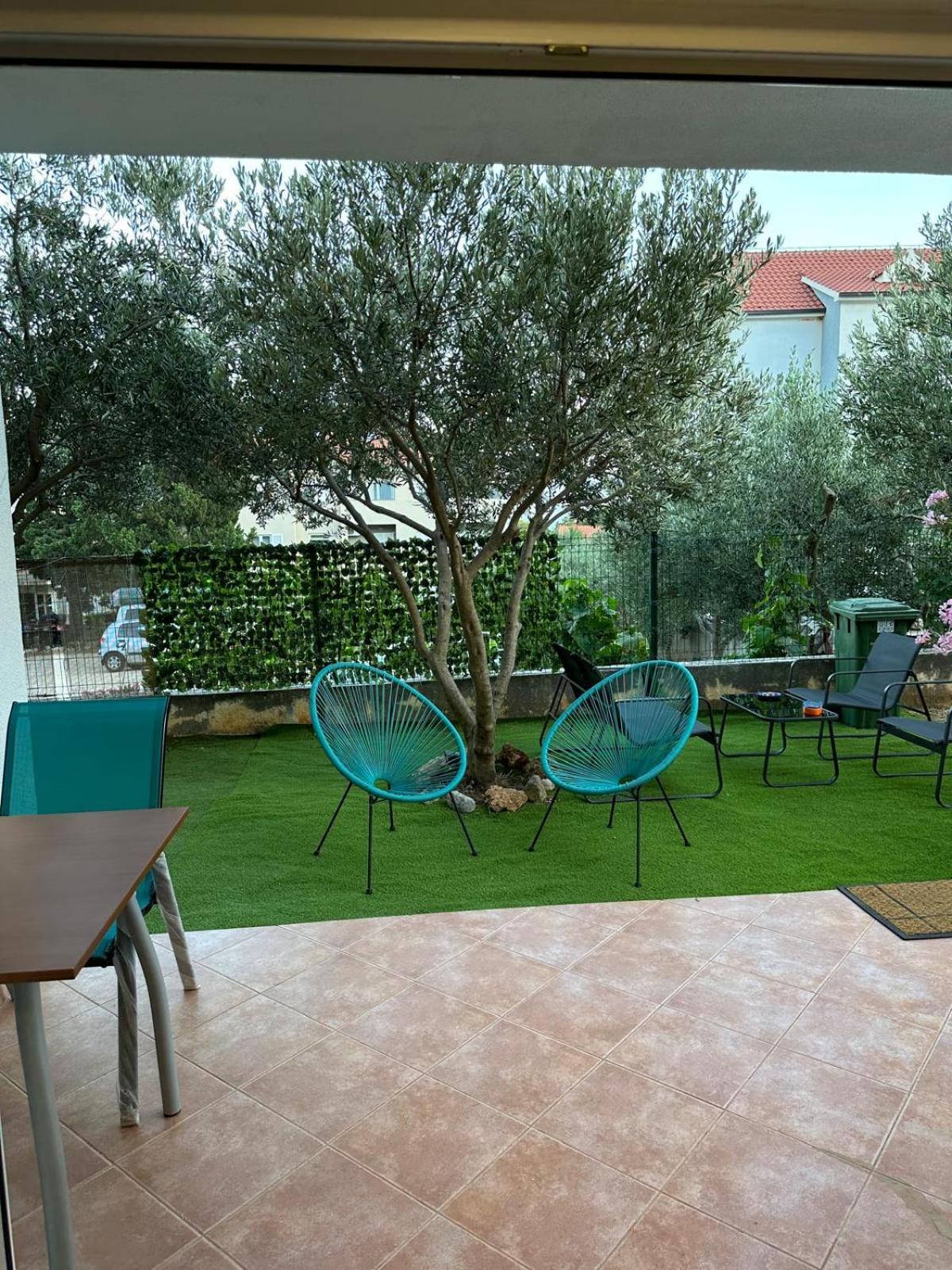 Apartments Eti Bol Exterior foto